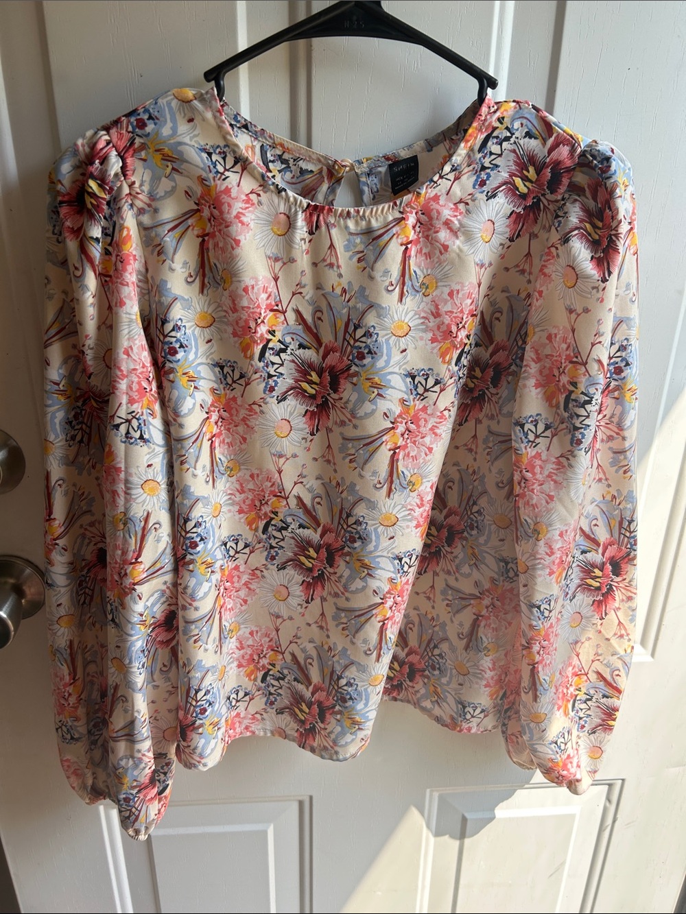 SHEIN Cream Floral Puff-Sleeve Blouse